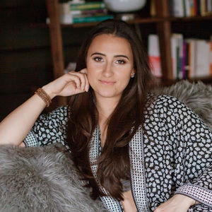 Meet your Posher, Anastasia